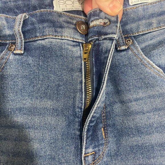 Sofia Aura High Rise Skinny Kick Boot Jeans Womens Size 10 Medium Wash Frayed He - Picture 6 of 15